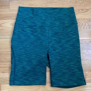 Flow 7" Biker Short OUTDOOR VOICES